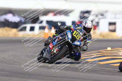 media/Jan-14-2024-SoCal Trackdays (Sun) [[2e55ec21a6]]/Turn 16 Set 2 (1125am)/